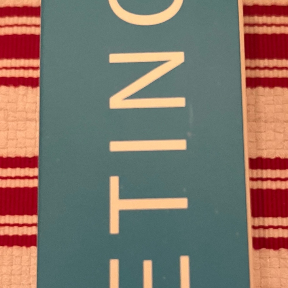 Retinol Eye Serum - White - Picture 2 of 5